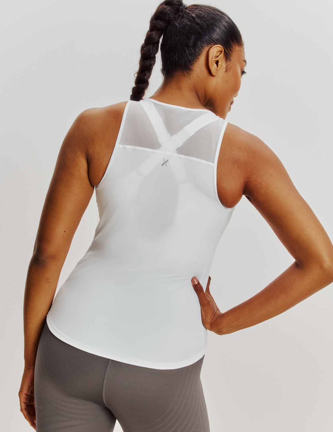 Cassaerea is a 34G and wears a Knix size M | White