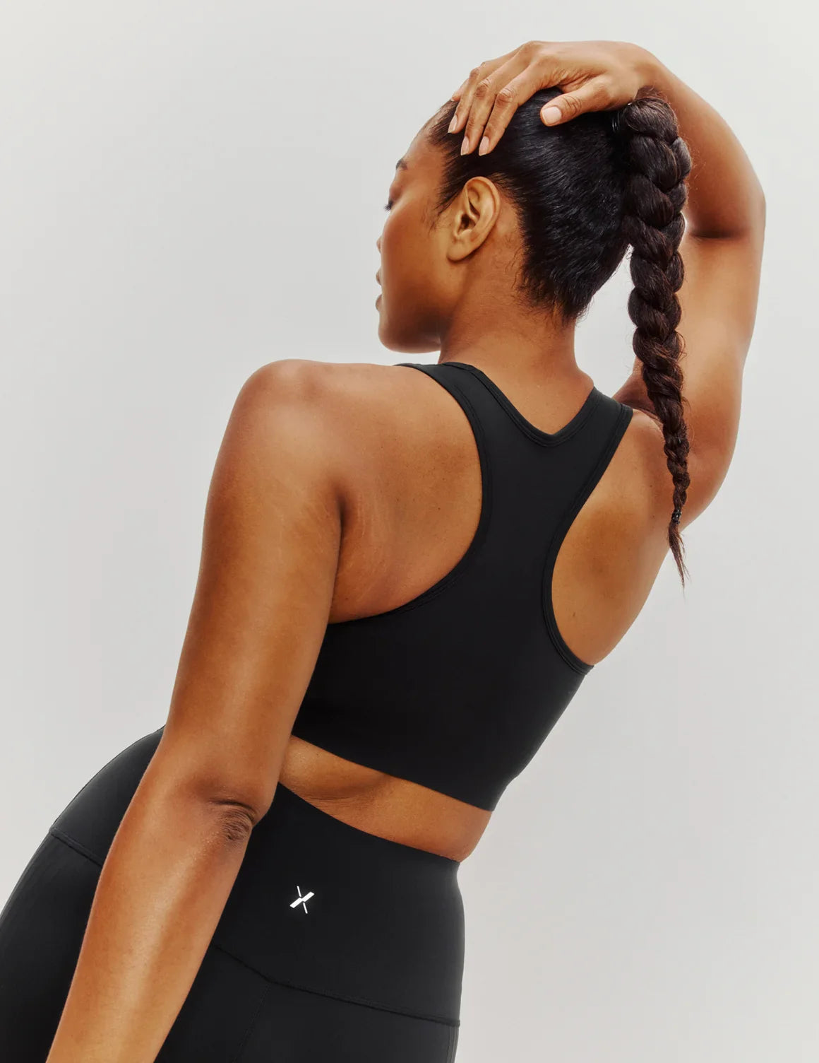 Cassaerea is a 34G and wears a Knix size M++| Black