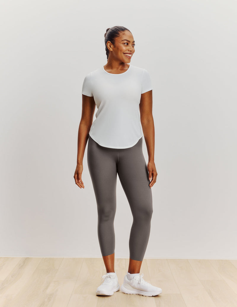 Cassaerea is a 34G and wears a Knix size M | White