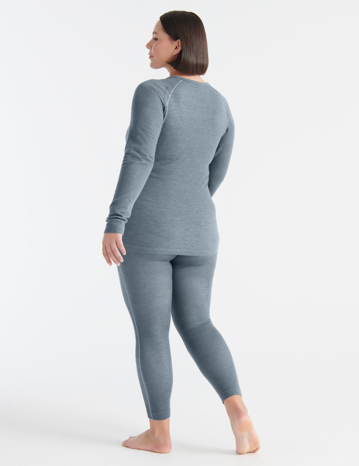Maya is a 38F and wears a Knix size XL | Smokeshow
