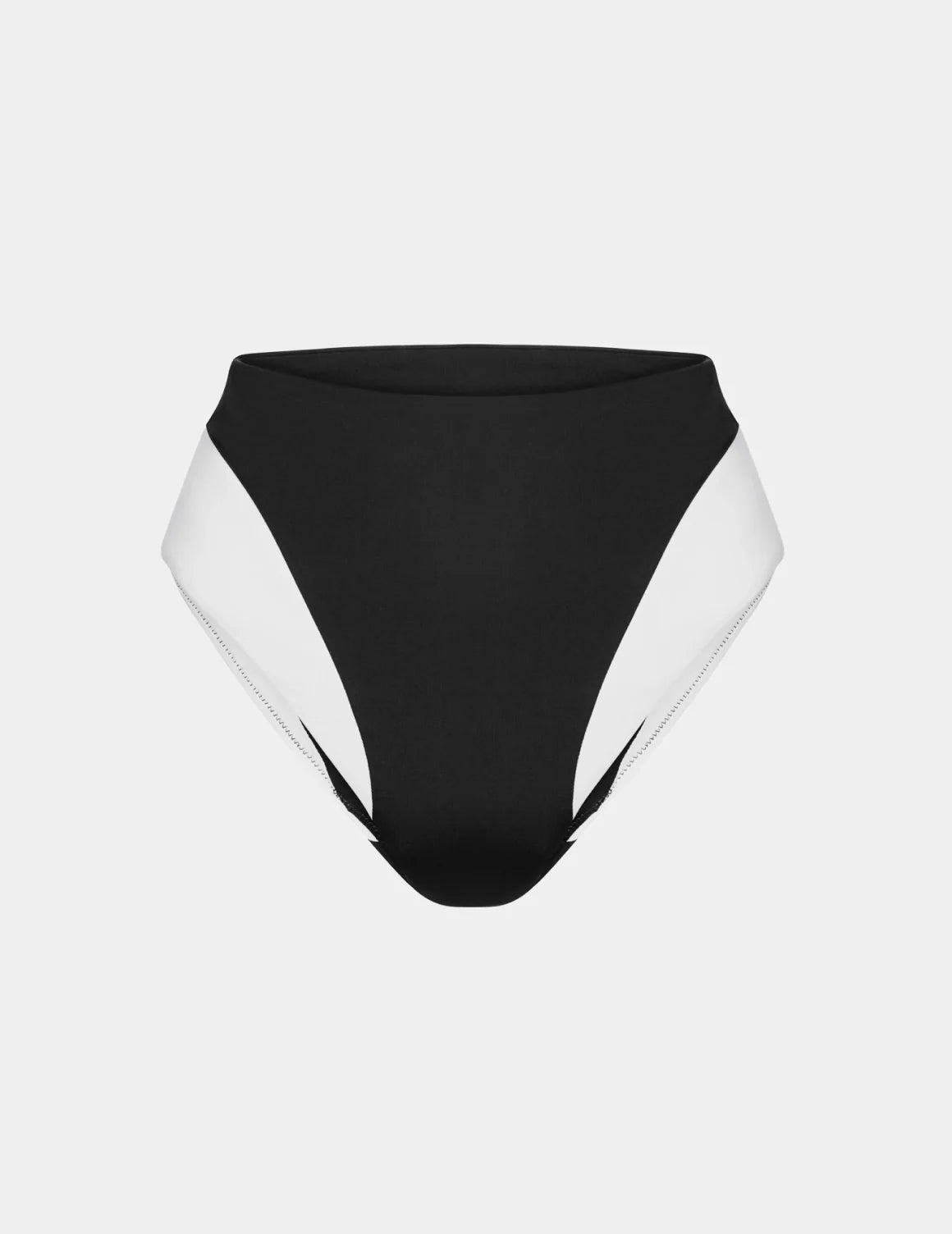  | Black/White