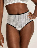 Orlane has 40” hips and wearing KNIX M | White with Black Polka Dot