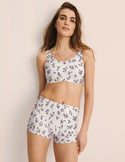 Ashley is a 34C and wearing KNIX M | Meadows