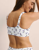 Ashley is a 34C and wearing KNIX M | Meadows