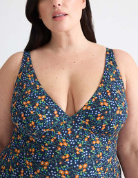 Gabrielle is a 38E, has 48