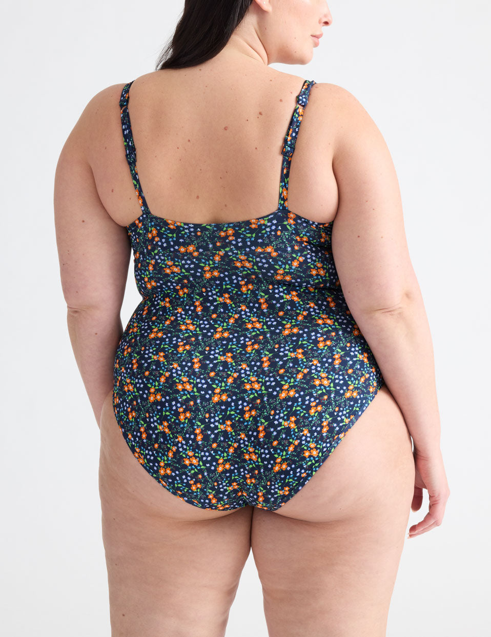 Gabrielle is a 38E, has 48