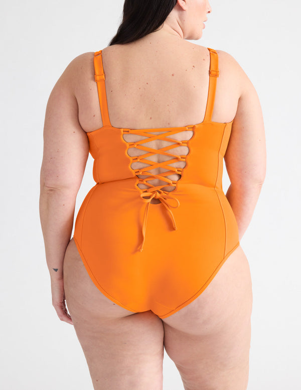 Gabrielle is a 38E, has 48