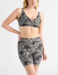 | Lace Peony