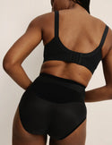 Gin has 38” hips, and wearing KNIX S | Black