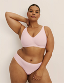 Leslie has 49” hips and wearing KNIX XXL | Rose Water