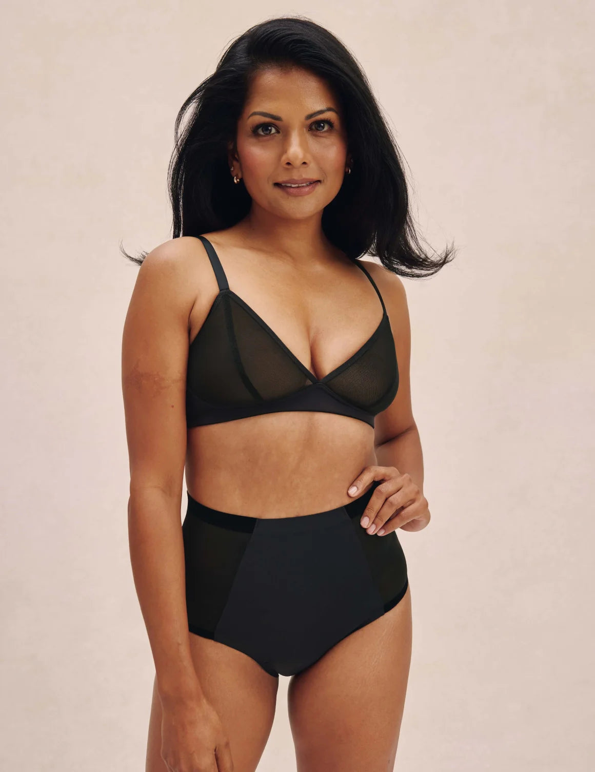 Anupa King is wearing KNIX S  | Black