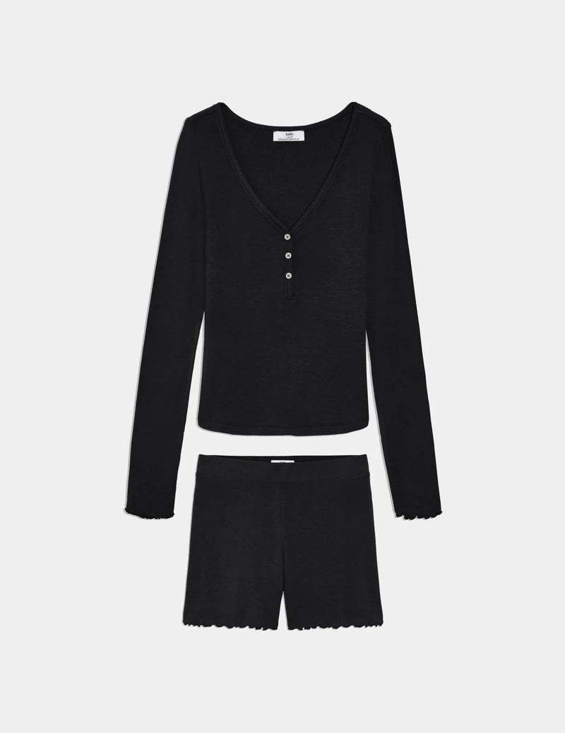 | Black