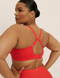 Leslie is a 38D and wearing KNIX XL+  | Cherry