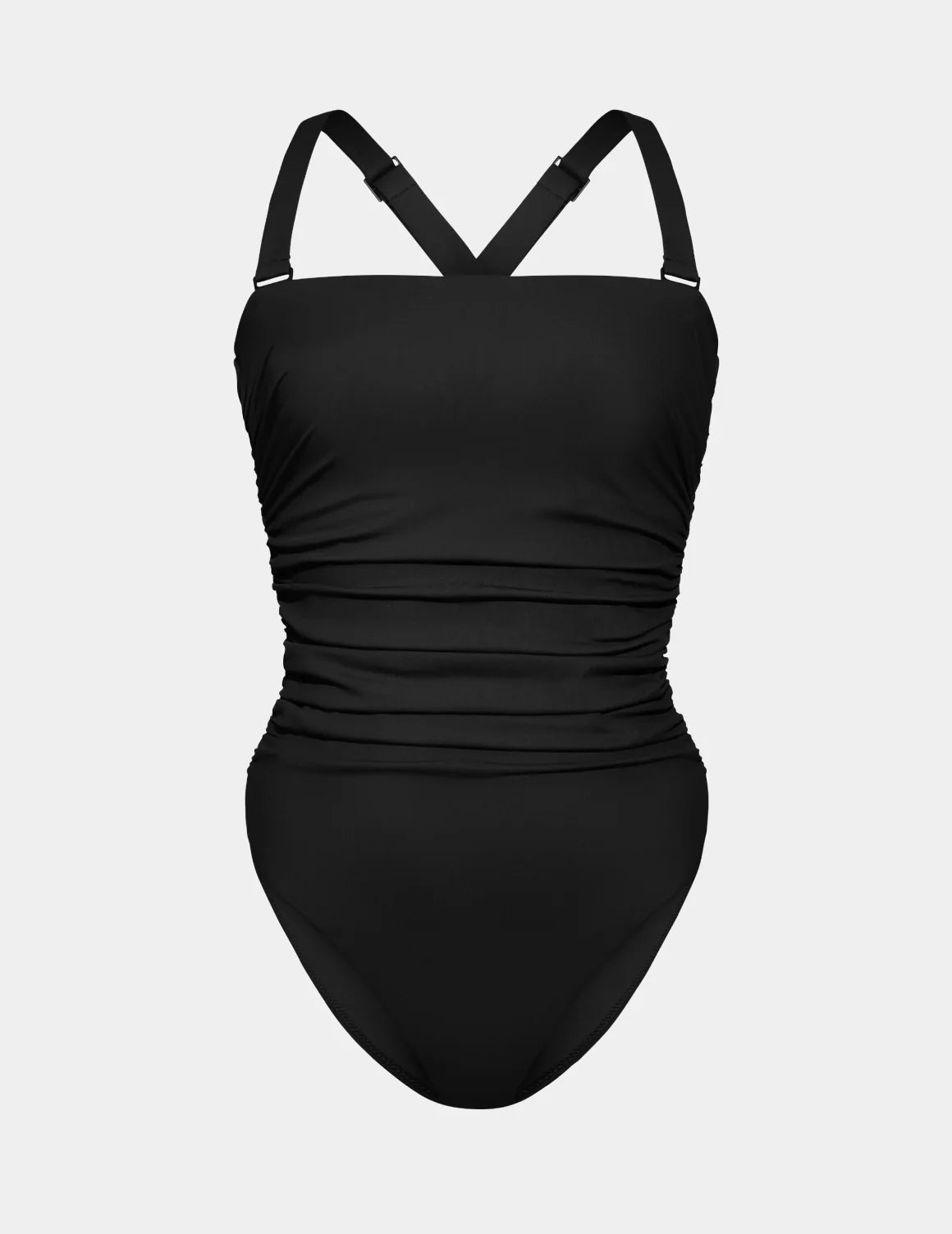 Sofia is a 32C and wearing KNIX S | Black