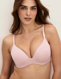 Ashley is wearing a 34C | Rose Water