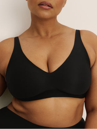 Wireless & Wired Bras for All Bust Sizes | Knix Knix Canada Wireless & Wired Bras for All Bust Sizes | Knix Knix Canada