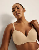 Amber is wearing a 36C  | Warm Sand