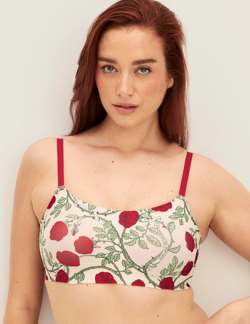 Liz is a 34C wearing KNIX M | | Thorns and All
